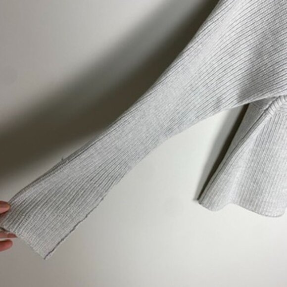 Wilfred Free Merino Wool Chunky Oversized Sweater Womens Small Grey V Neck - Picture 5 of 10